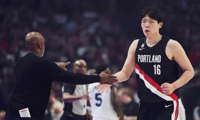 文班亚马复出首秀出彩,明尼苏达森林狼主场险胜波尔图,豪取2连胜的简单介绍